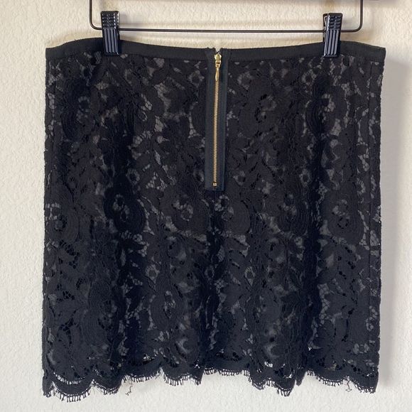 Theory Black Lace Silk Lined Skirt Size 4 - Picture 3 of 5